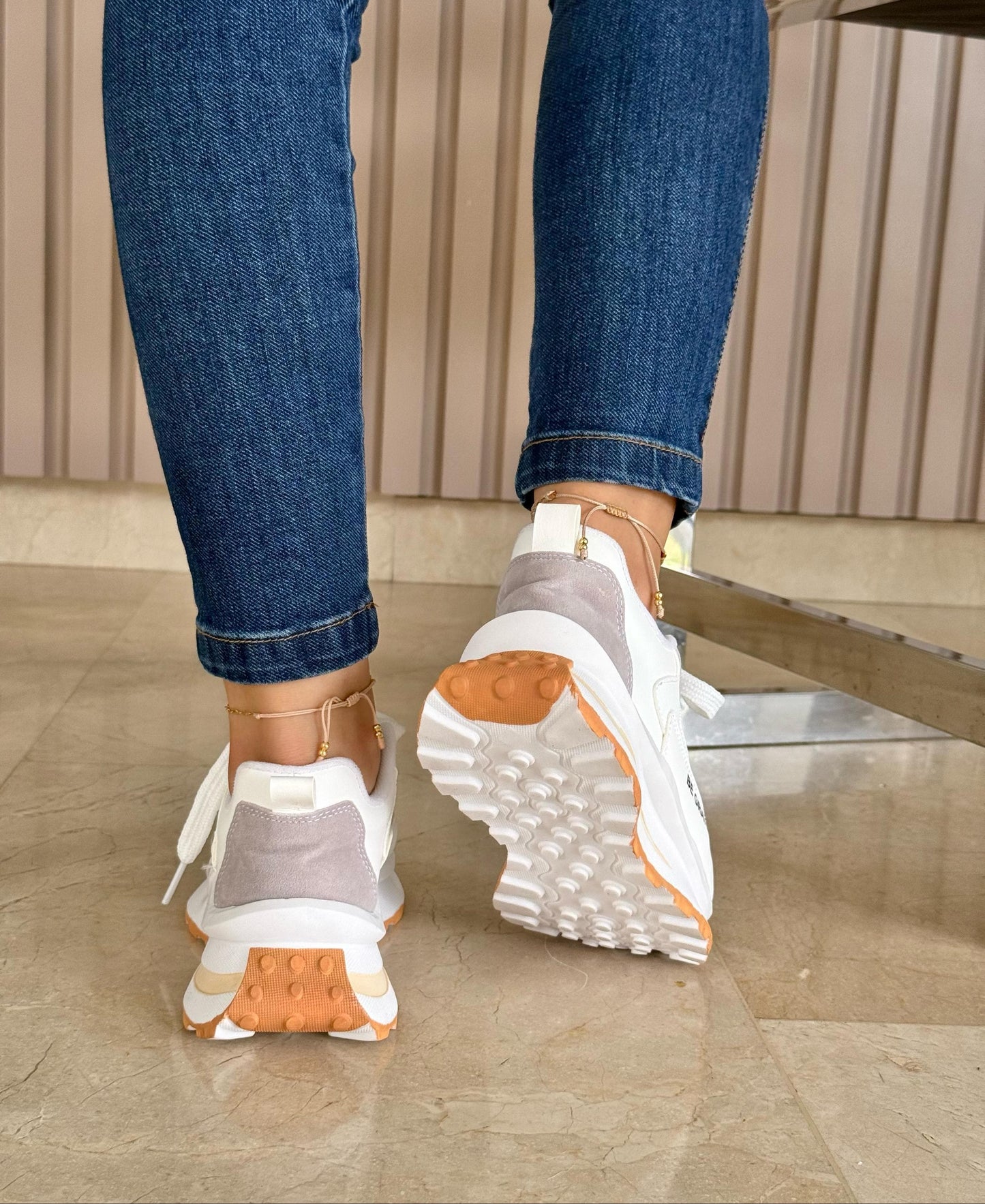 Deportivos Femeninos Loren – Moda y Confort